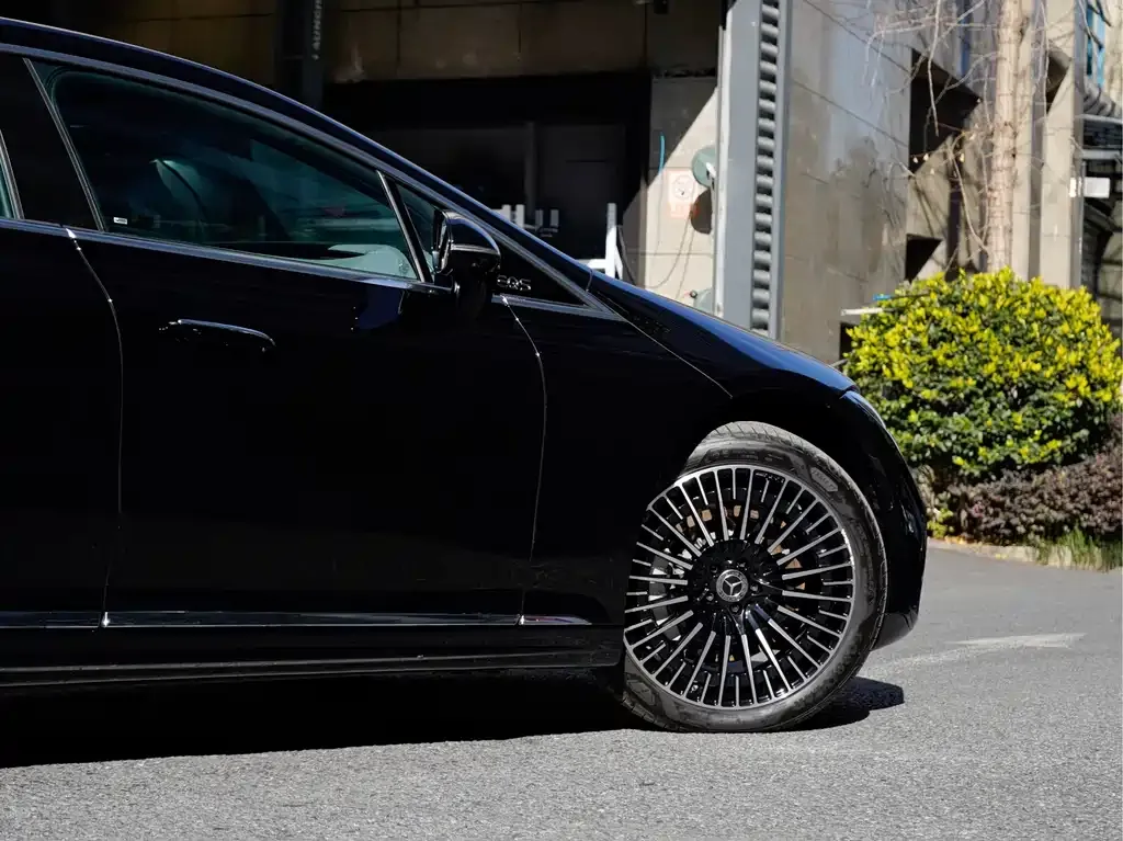 Mercedes-Benz EQS 2023 из CN, фото 5