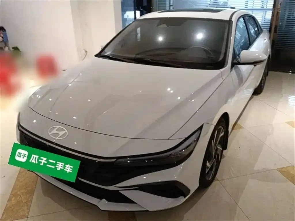 Hyundai Elantra 2024 из CN, фото 1