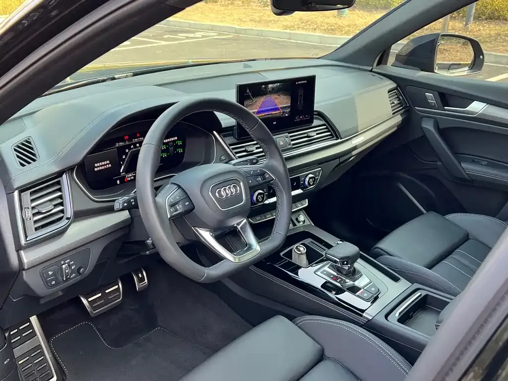 Audi Q5L 2024 из CN, фото 3