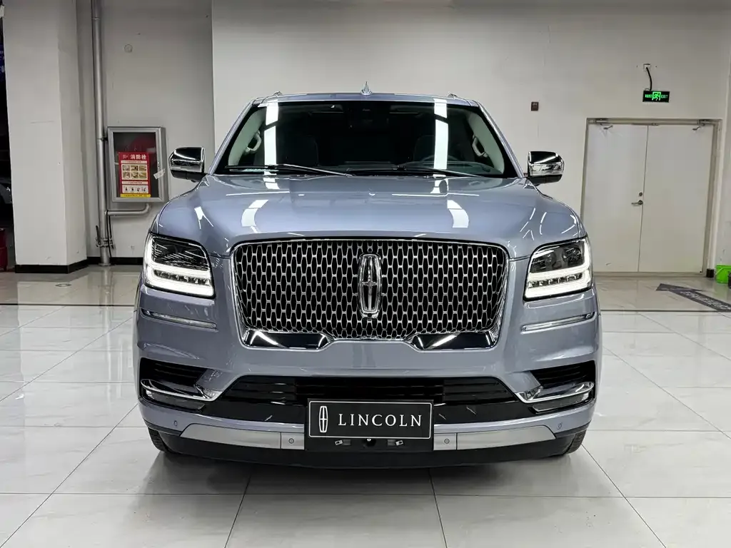 Lincoln Navigator — фото 4