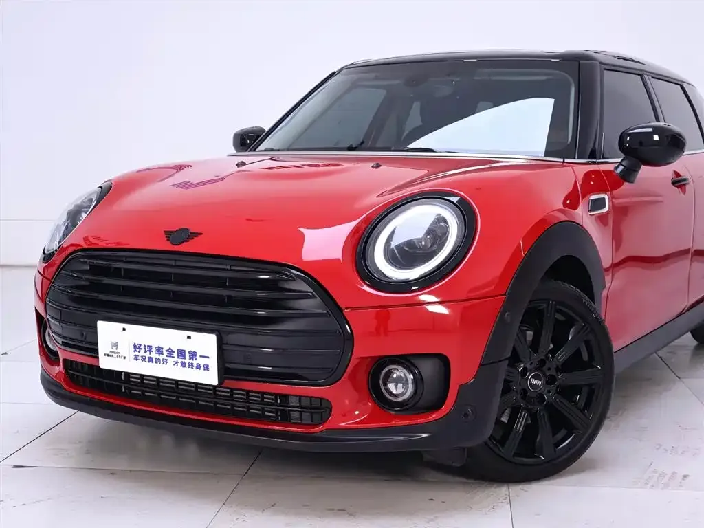 MINI Clubman — фото 3
