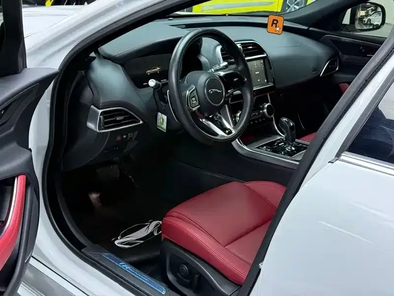 Jaguar XEL 2022 из CN, фото 10