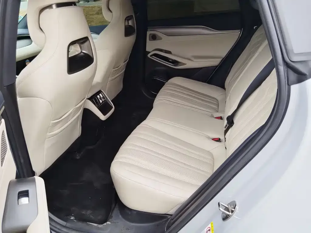 BYD L EV 2024 из CN, фото 7