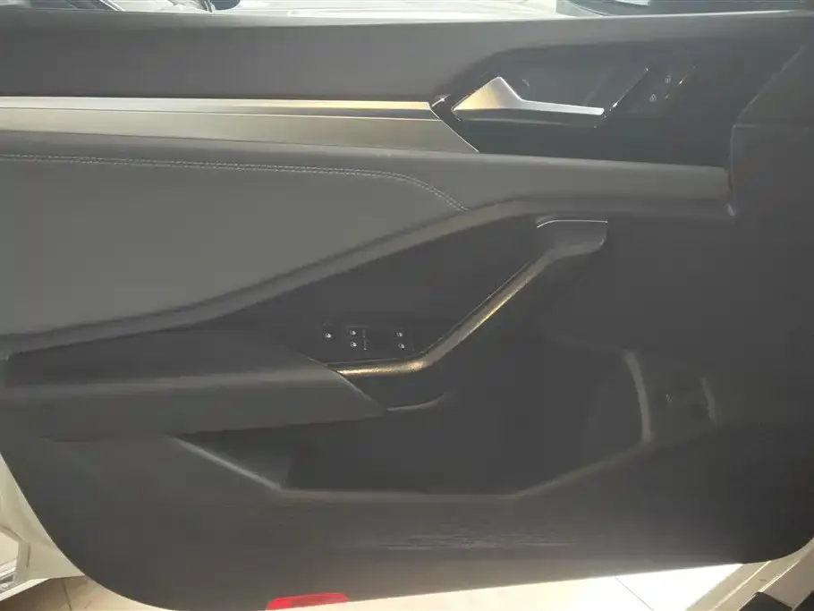 Volkswagen Sagitar 2022 из CN, фото 10