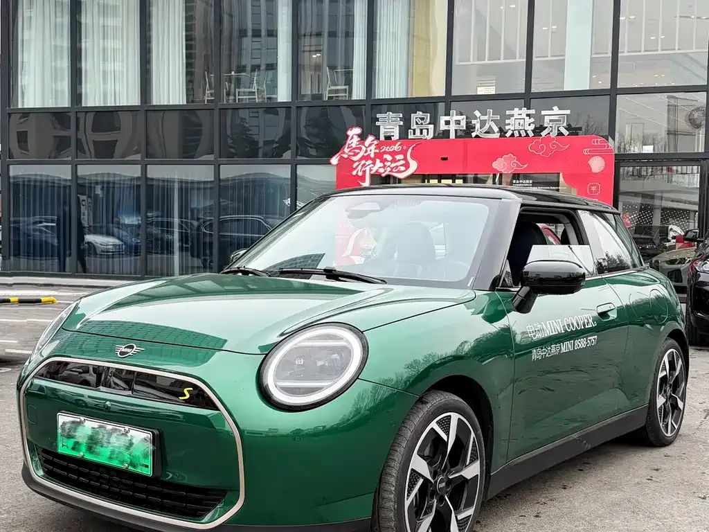 MINI Cooper EV 2024 из CN, фото 1