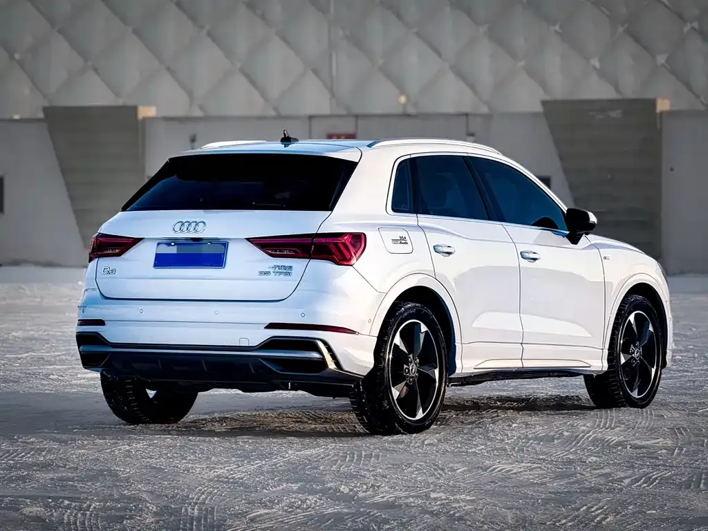 Audi Q3 2022 из CN, фото 5