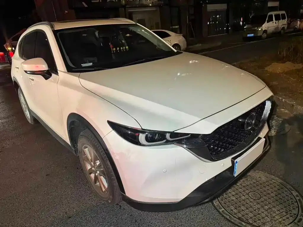 Mazda CX-5 2023 из CN, фото 1