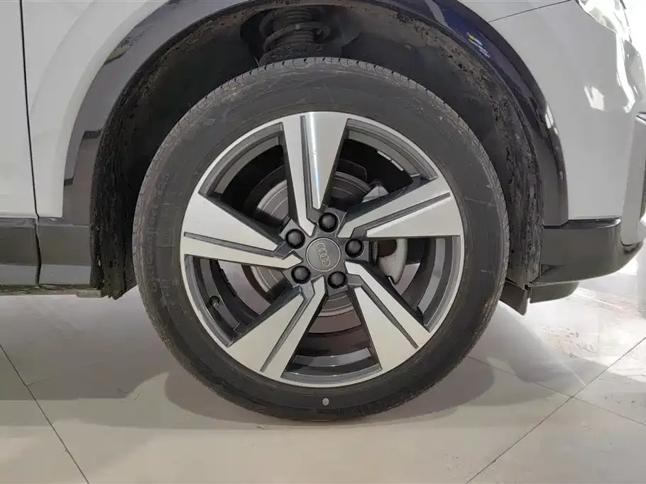 Audi Q2L 2021 из CN, фото 9