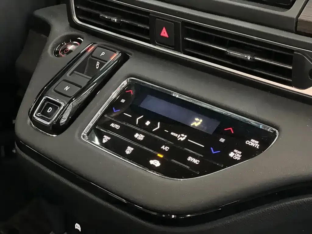 Honda Odyssey — фото 2