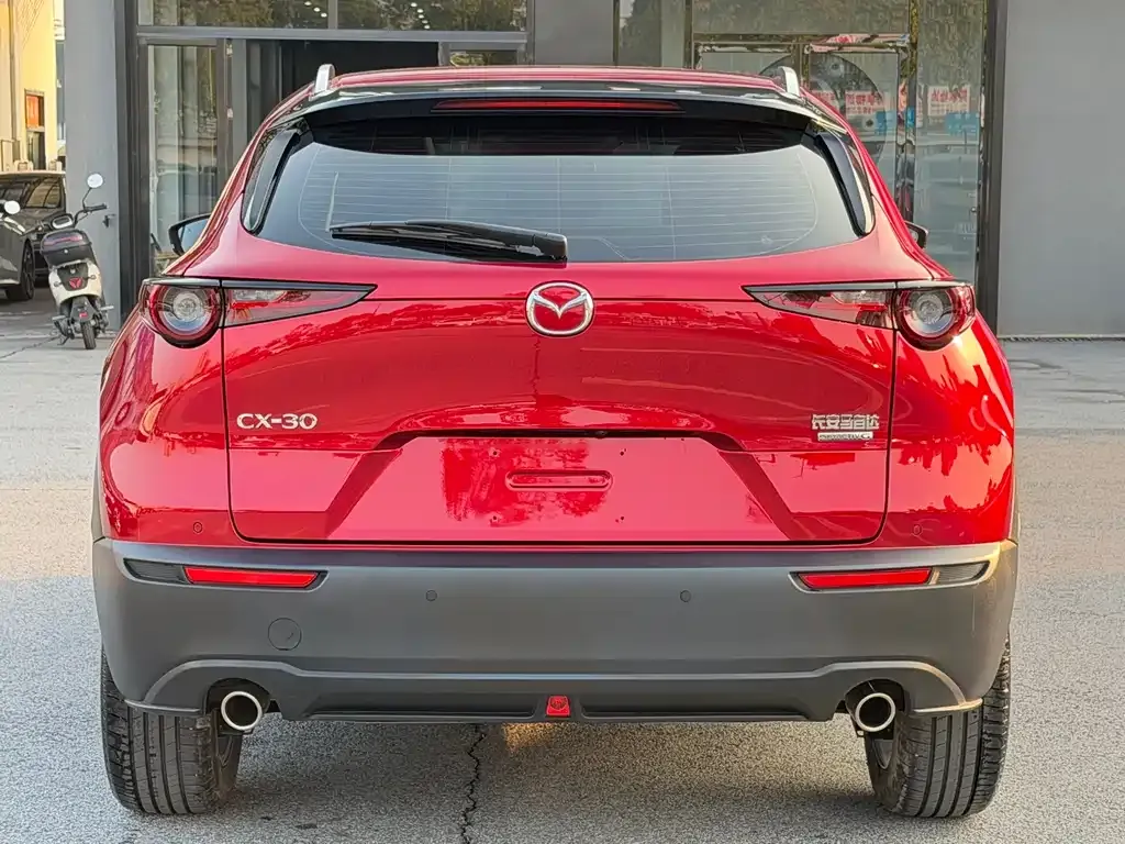 Mazda CX-30 2023 из CN, фото 6