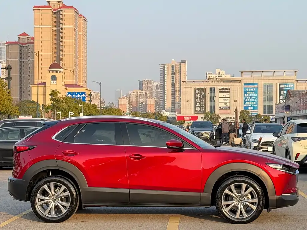 Mazda CX-30 2023 из CN, фото 8