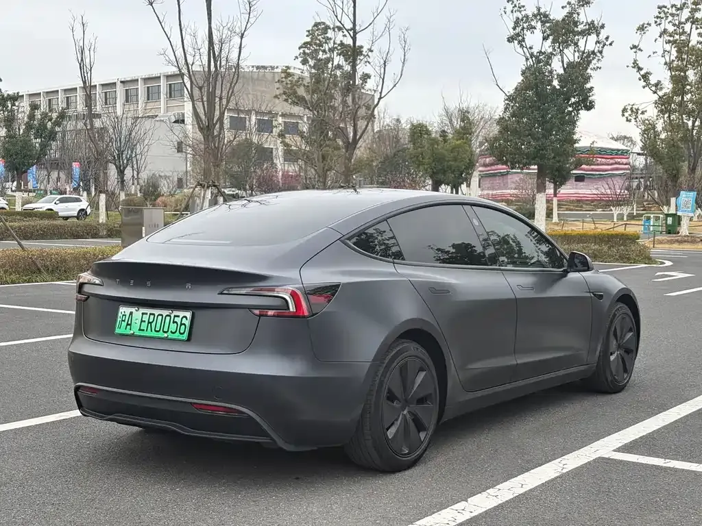 Tesla Model 3 2024 из CN, фото 5