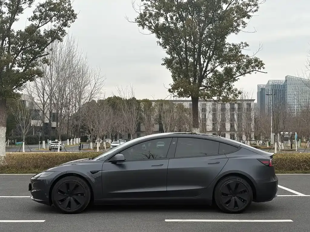 Tesla Model 3 2024 из CN, фото 3