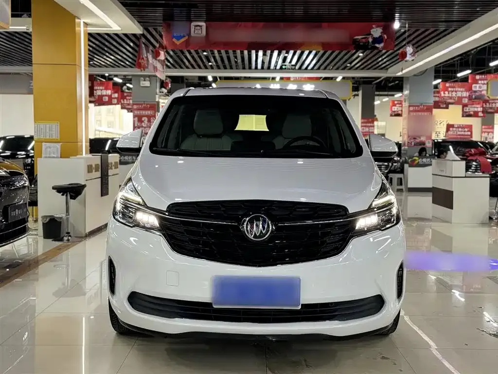 Buick GL8 2022 из CN, фото 7