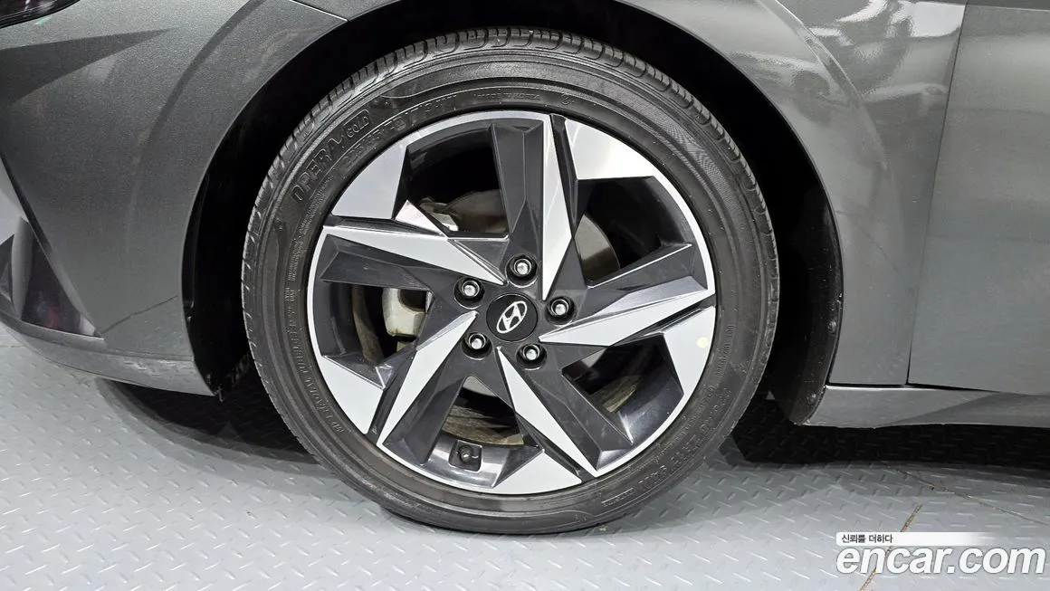 Hyundai AVANTE — фото 9