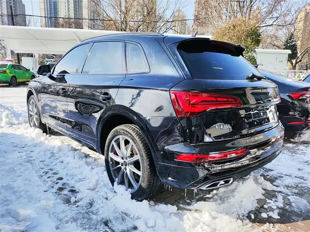 Audi Q5L 2023 из CN, фото 8