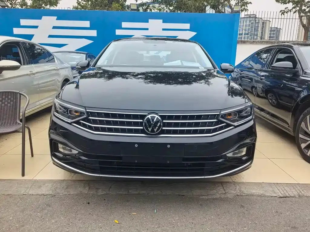 Volkswagen Magotan 2025 из CN, фото 2