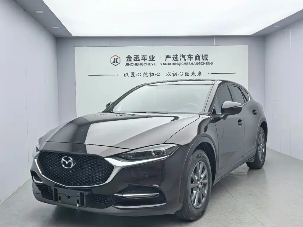 Mazda CX-4 2023 из CN, фото 1