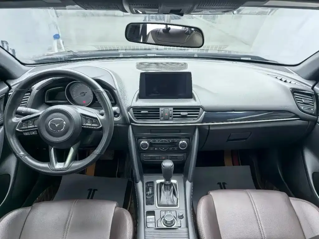 Mazda CX-4 2023 из CN, фото 3