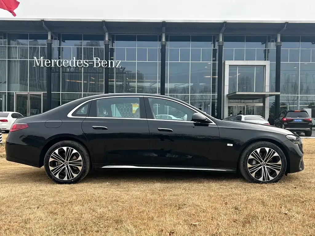 Mercedes-Benz E-Class 2026 из CN, фото 5