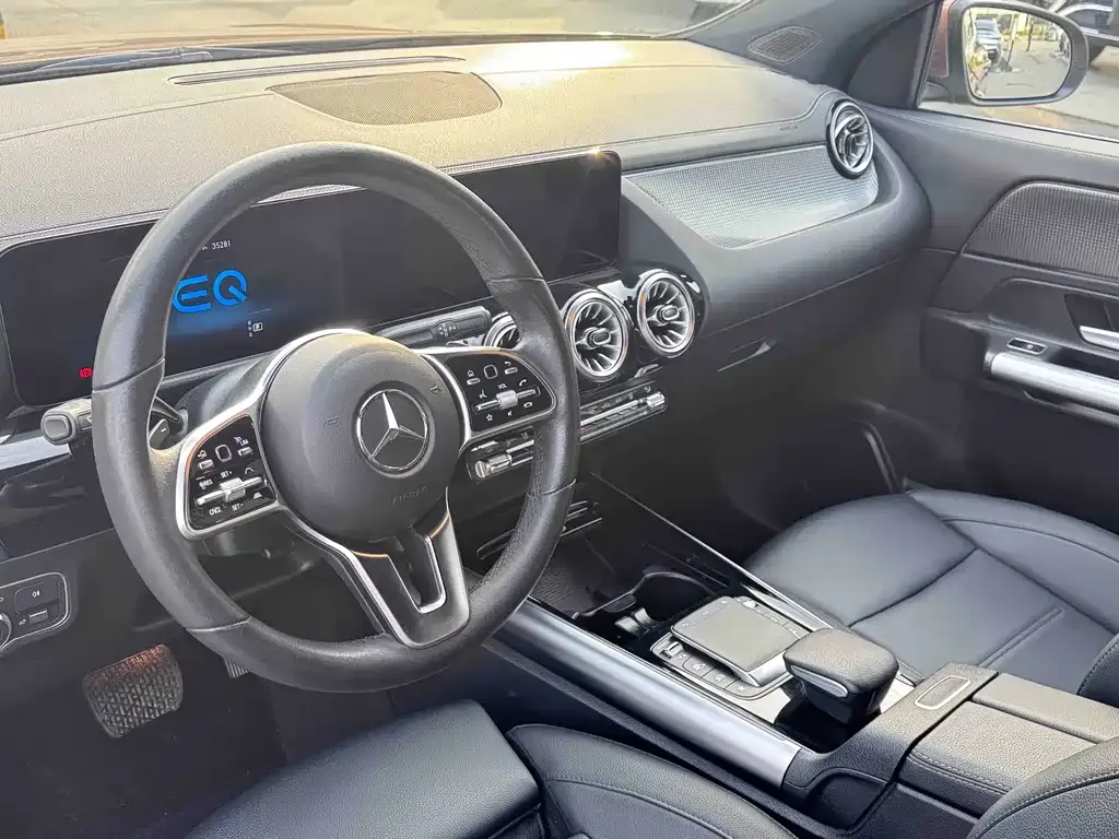 Mercedes-Benz EQA 2024 из CN, фото 2