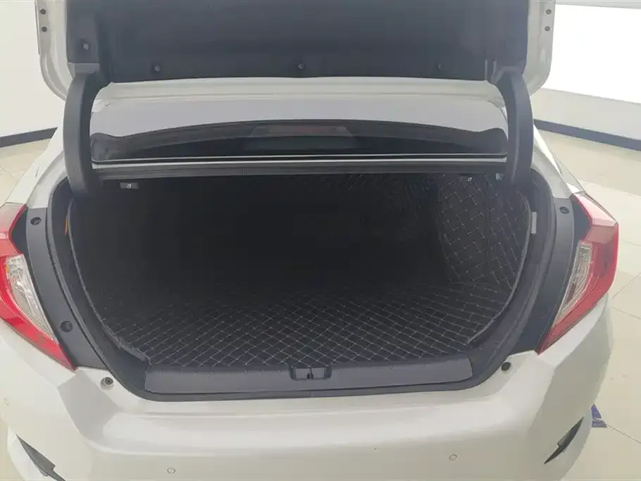 Honda Civic 2021 из CN, фото 4
