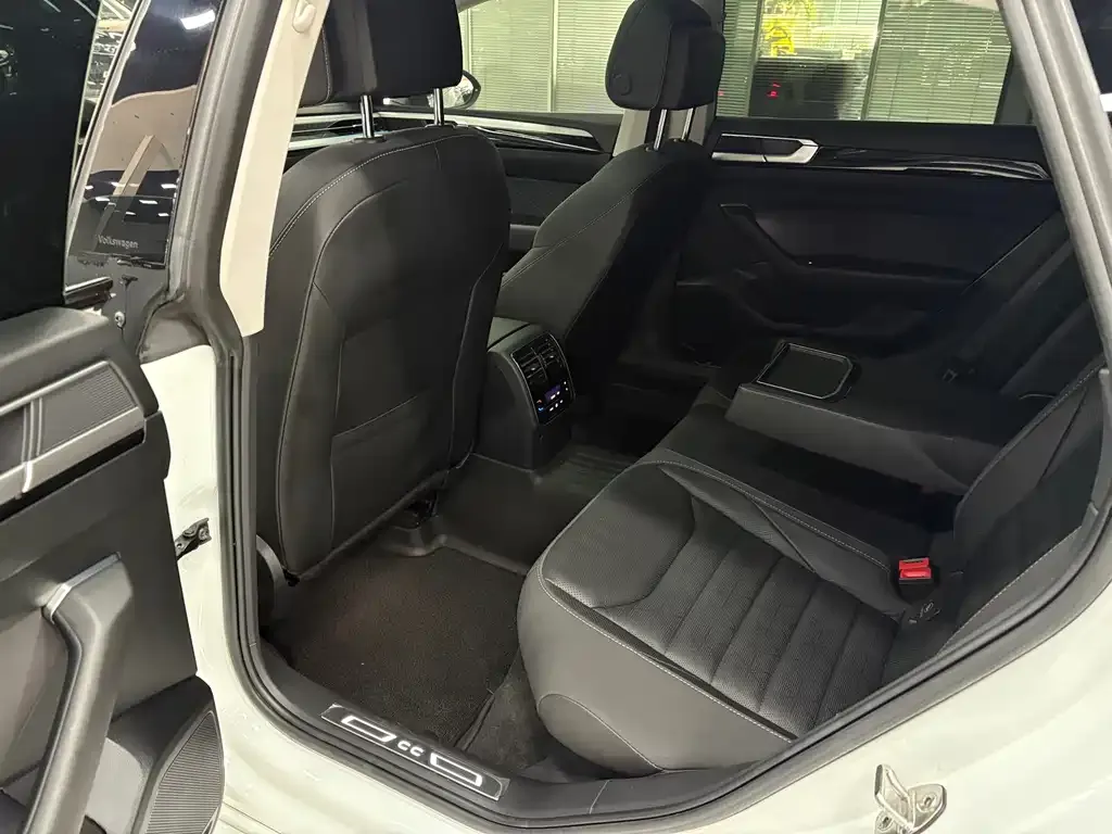 Volkswagen CC 2021 из CN, фото 9