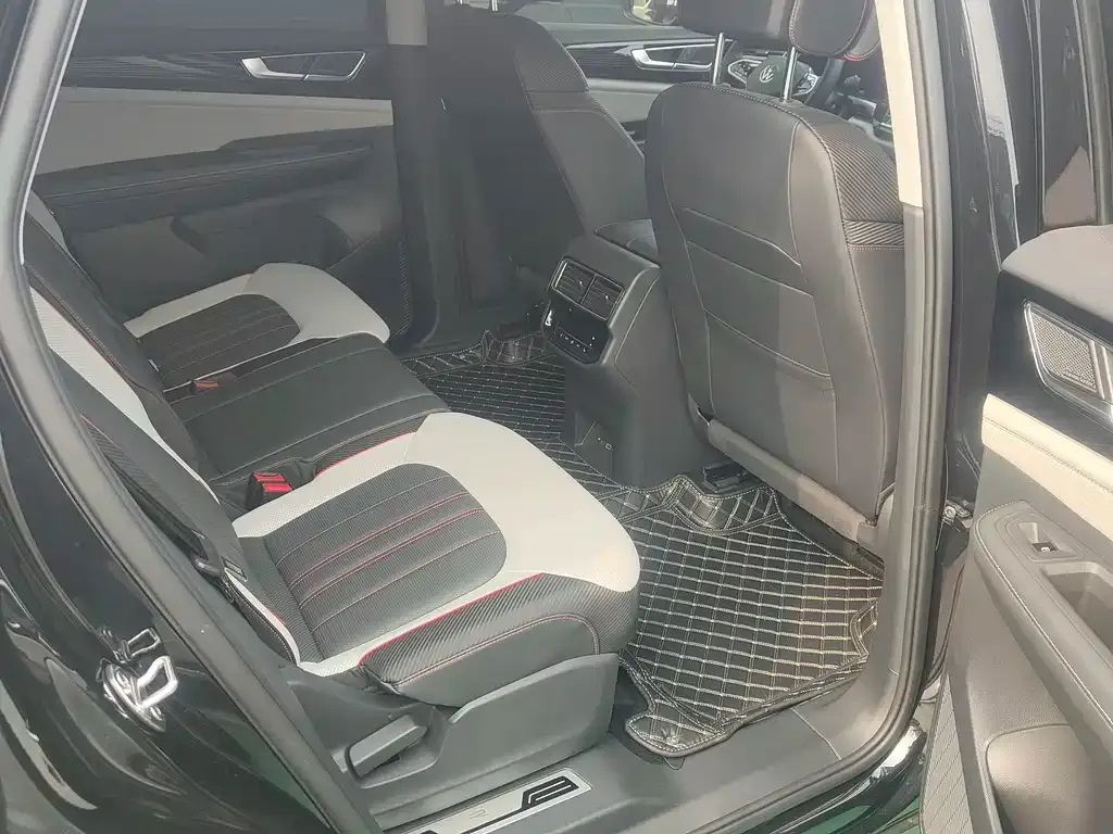 Volkswagen Teramont 2024 из CN, фото 8