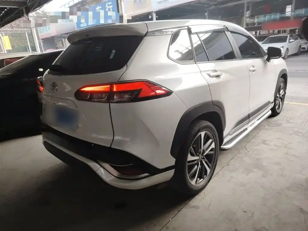 Toyota Frontlander 2024 из CN, фото 6