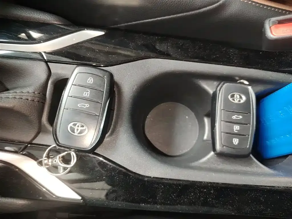 Toyota Frontlander 2024 из CN, фото 10