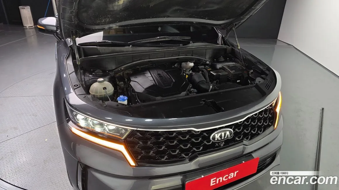 Kia Sorento — фото 7