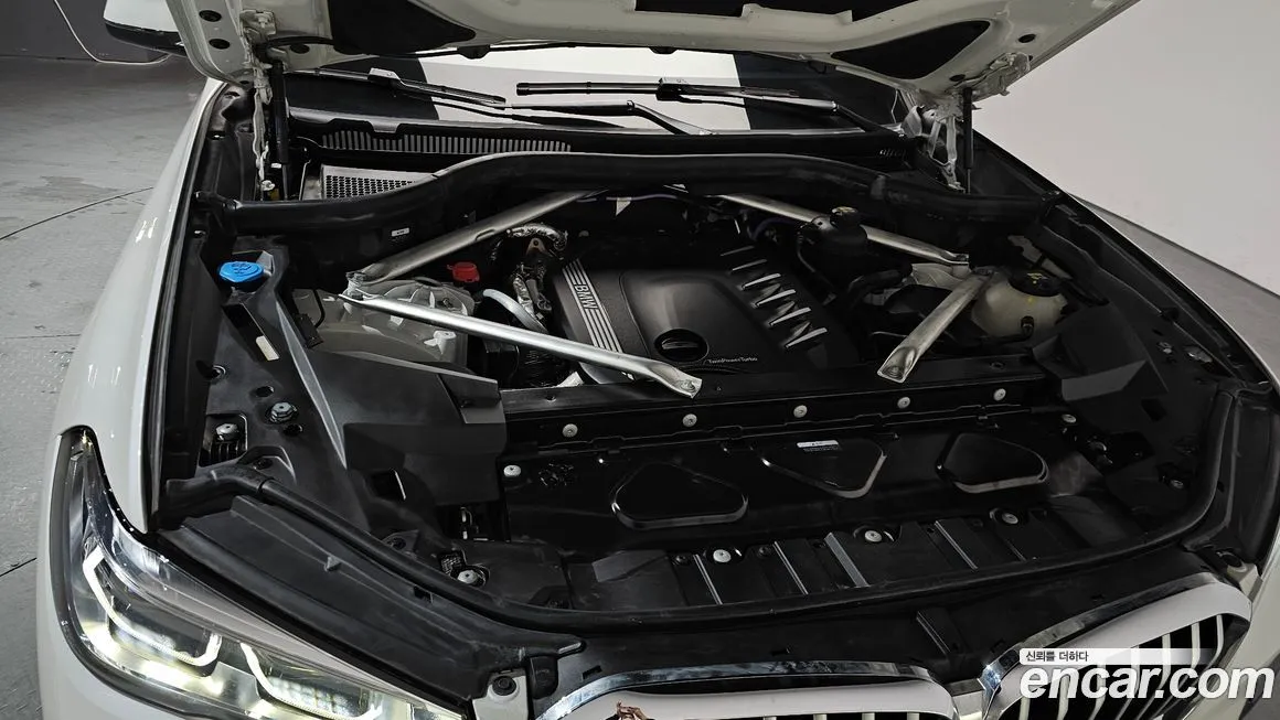 BMW X5 — фото 7