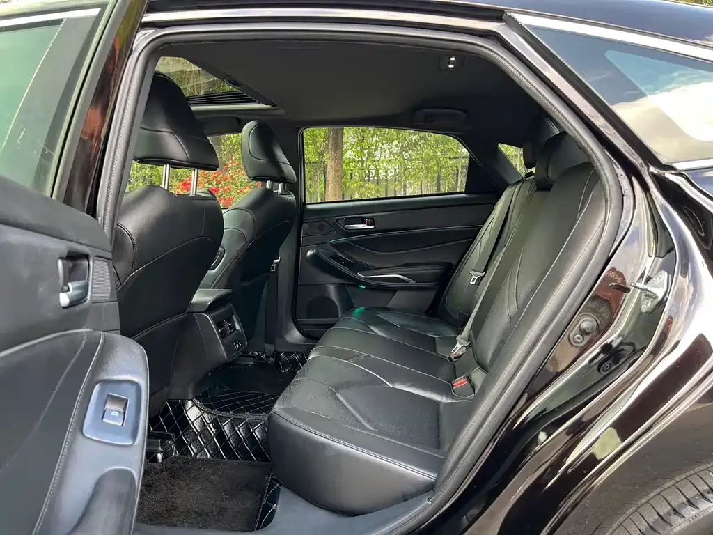Toyota Avalon 2021 из CN, фото 9