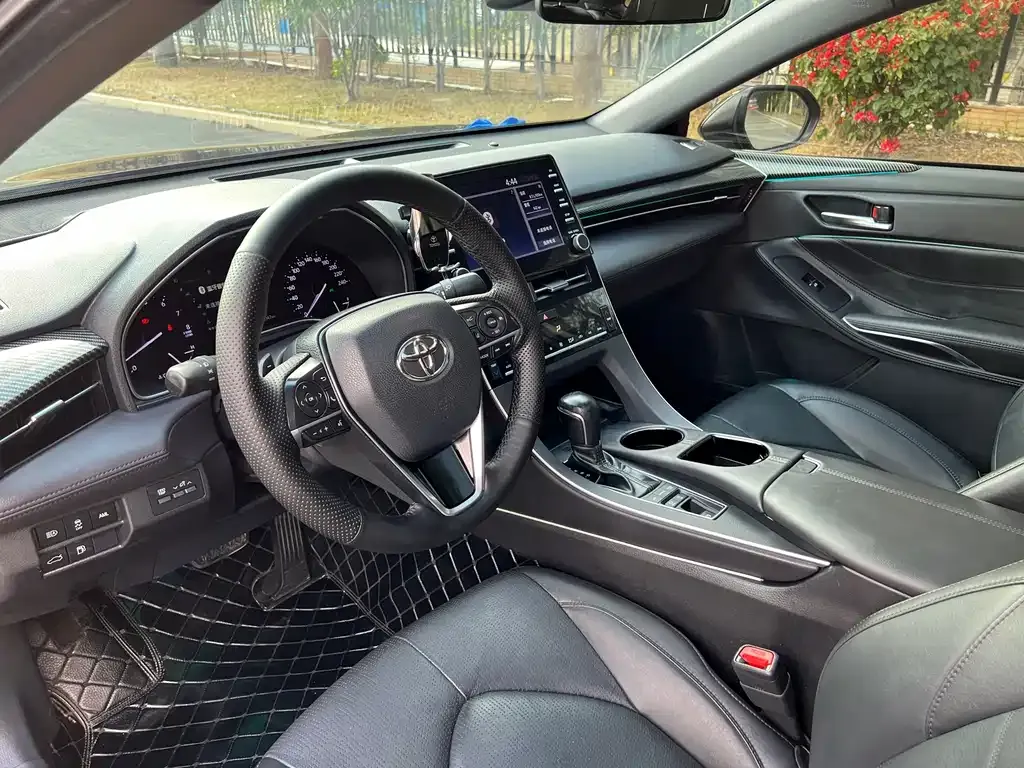 Toyota Avalon 2021 из CN, фото 8