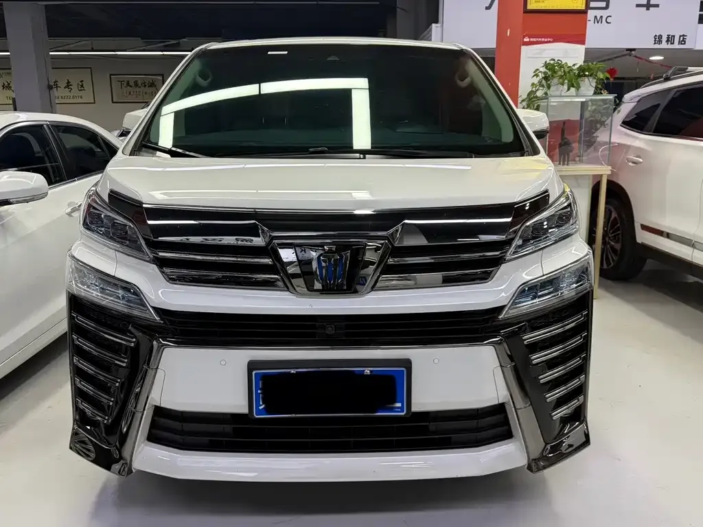 Toyota Vellfire 2022 из CN, фото 8
