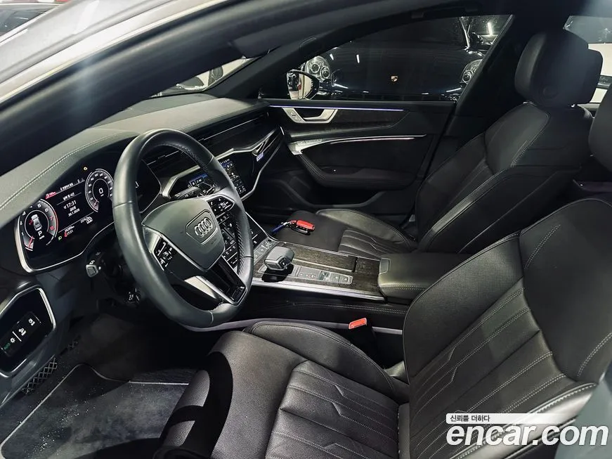 Audi A7 2021 из KR, фото 4