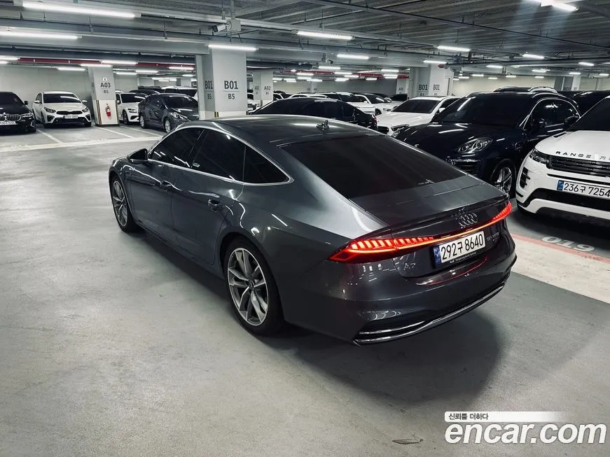 Audi A7 2021 из KR, фото 10