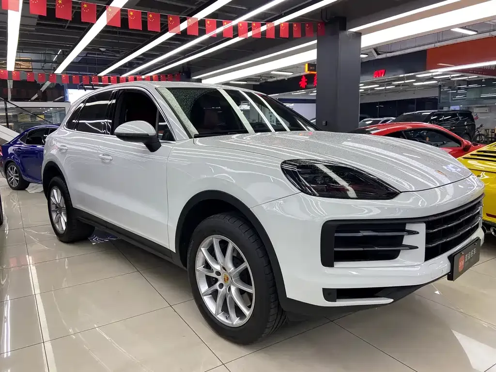 Porsche Cayenne 2025 из CN, фото 3