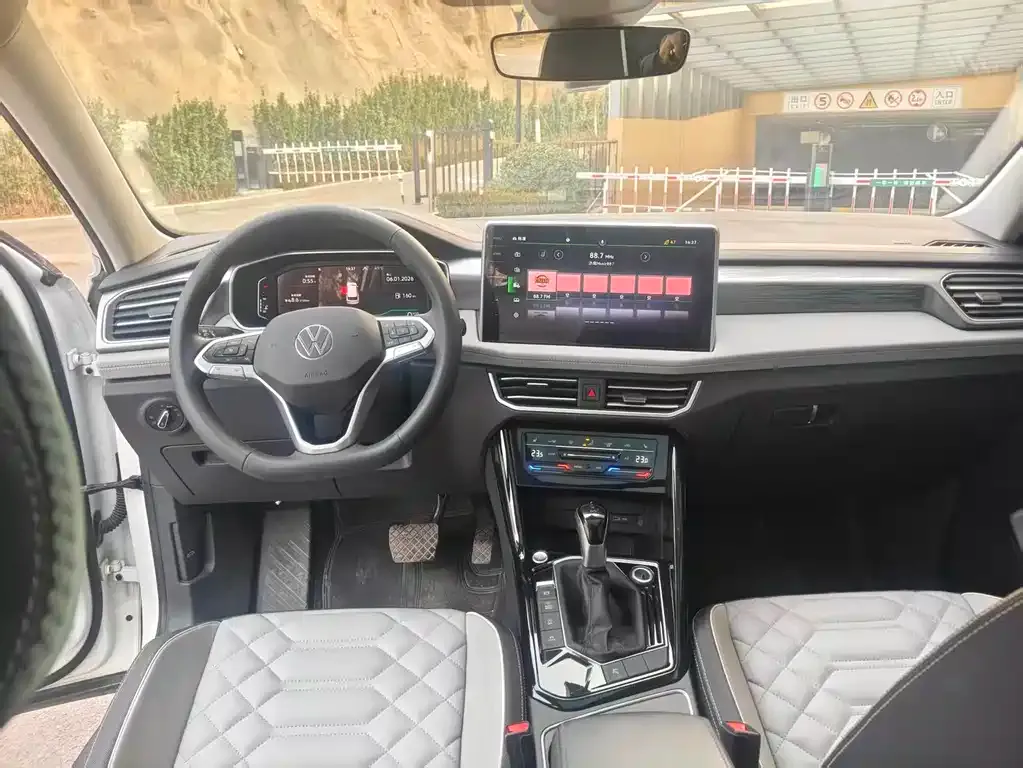 Volkswagen Tayron 2023 из CN, фото 4