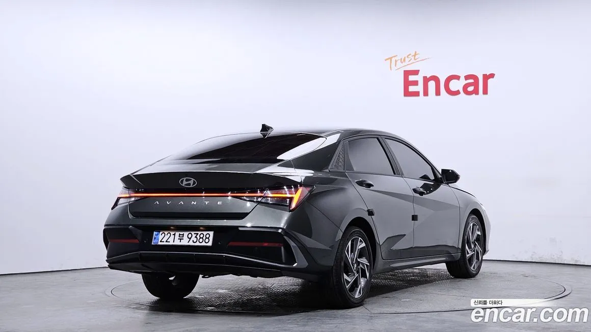 Hyundai AVANTE 2024 из KR, фото 3