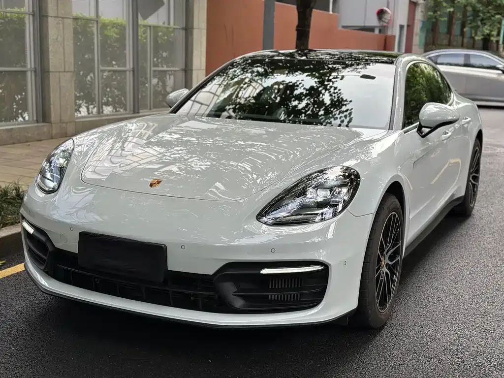 Porsche Panamera 2023 из CN, фото 1