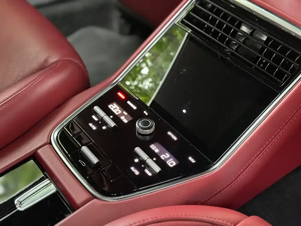 Porsche Panamera 2023 из CN, фото 3
