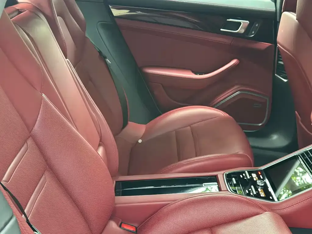 Porsche Panamera 2023 из CN, фото 4