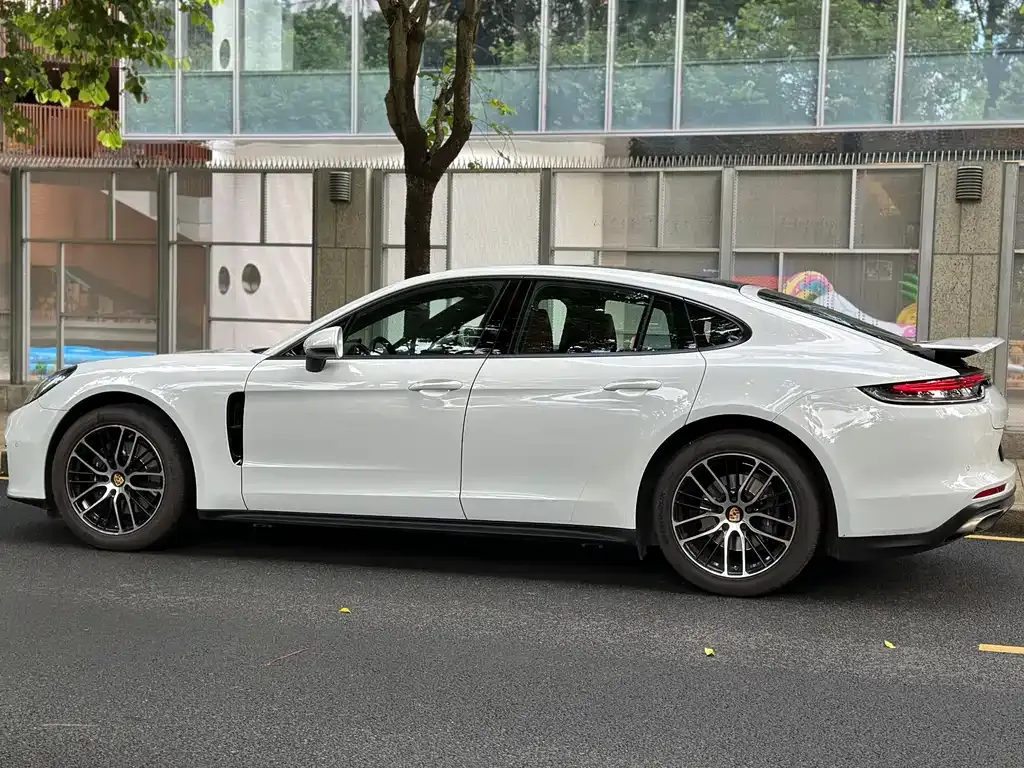 Porsche Panamera 2023 из CN, фото 8