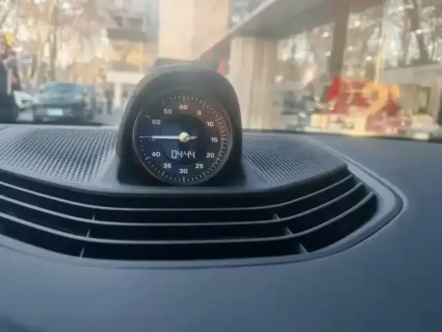 Porsche Taycan 2023 из CN, фото 6