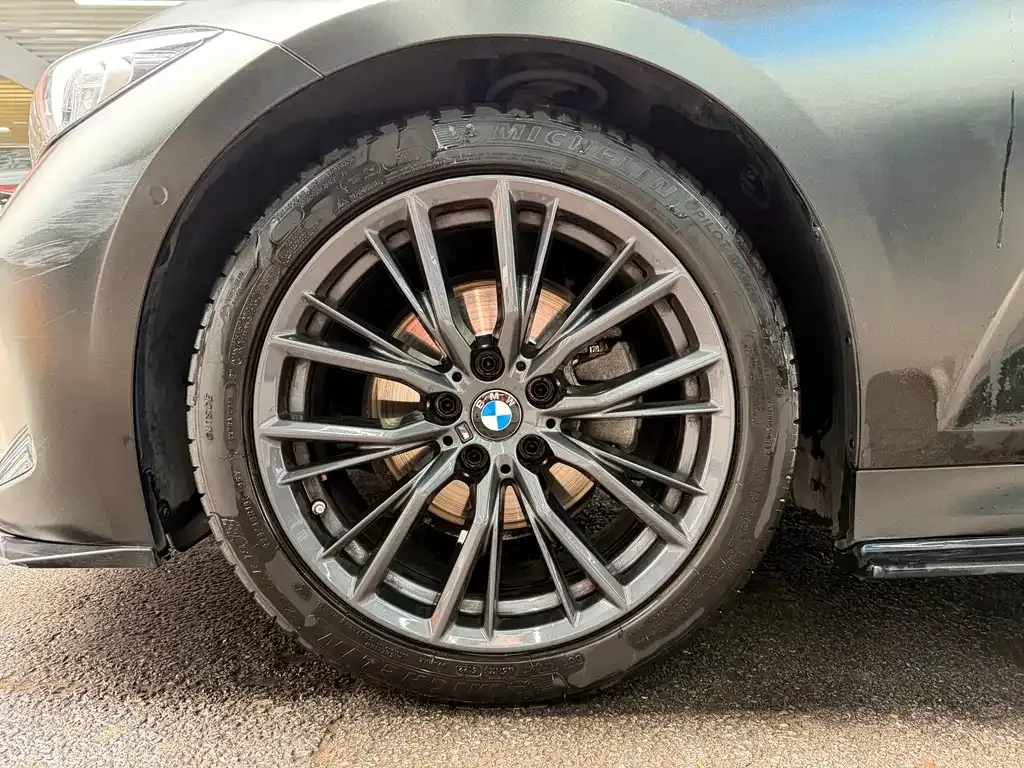 BMW 3 Series 2023 из CN, фото 9
