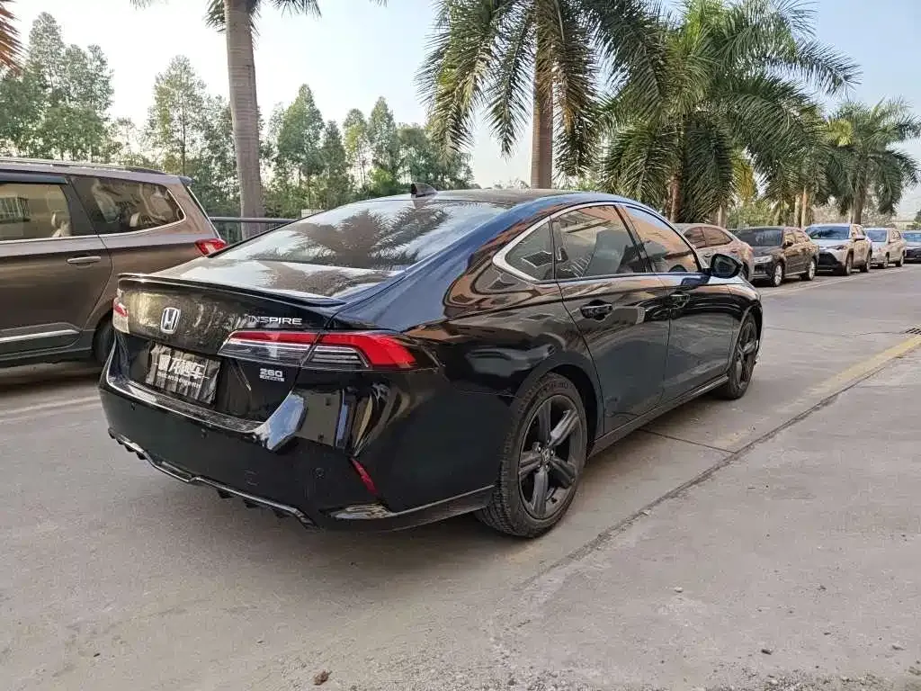 Honda Inspire 2024 из CN, фото 4