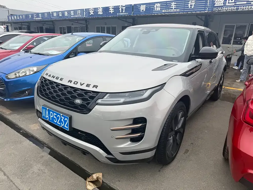 Land Rover Evoque — фото 1
