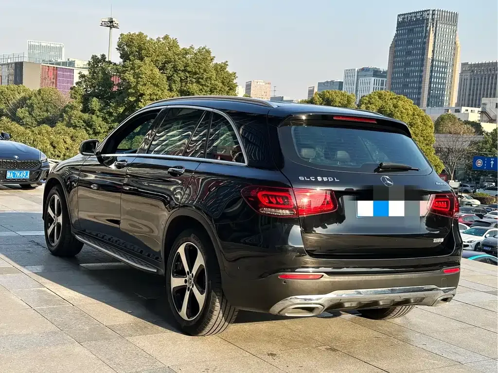 Mercedes-Benz GLC — фото 10