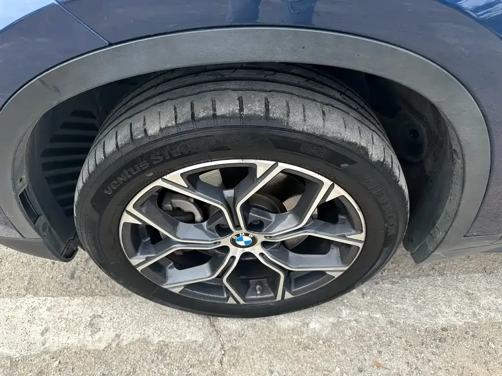 BMW X1 2021 из CN, фото 8